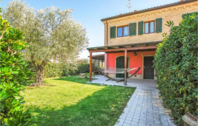 Stunning home in Porto Recanati with WiFi and 3 Bedrooms Porto Recanati